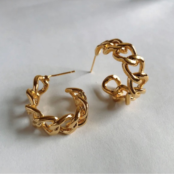 OMA The Label Itohan Medium Hoops 18K Gold-plated brass - Picture 4 of 11